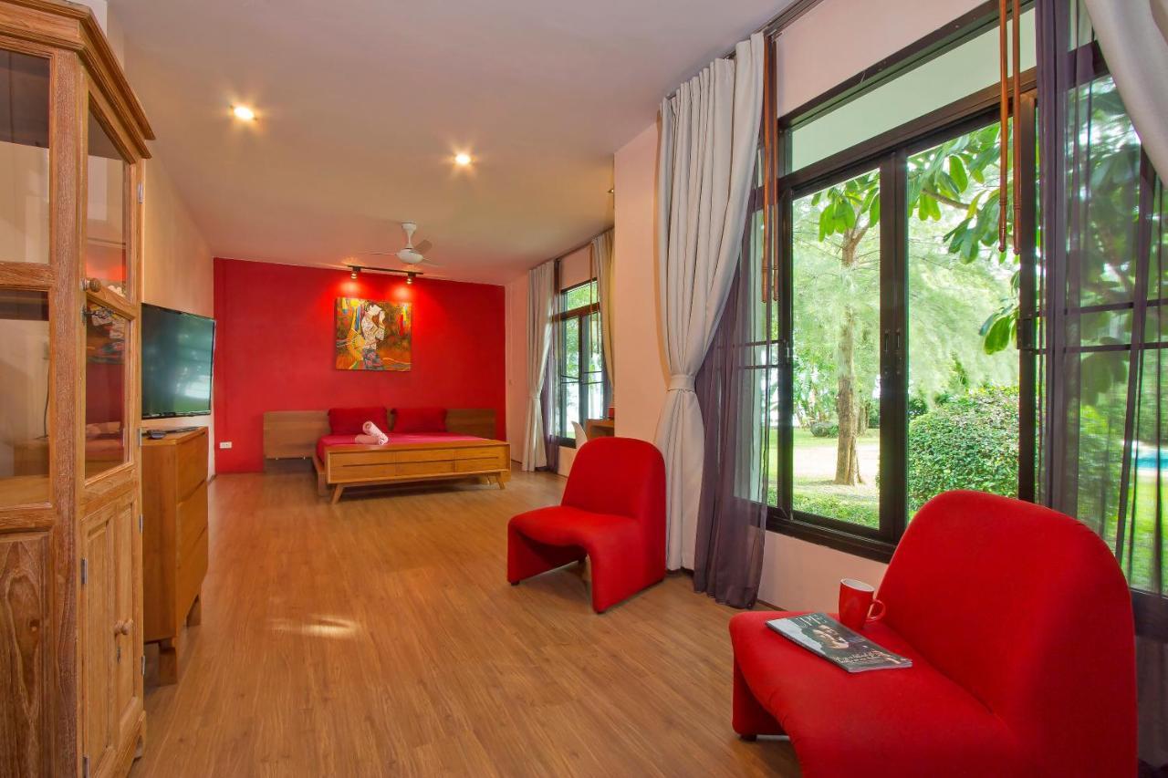 Villa Miracle Rawai Экстерьер фото